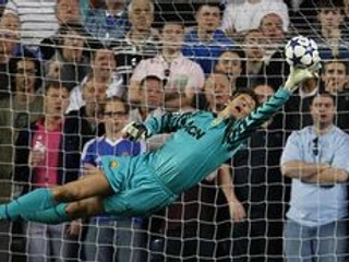 Van der Sar: Nemôžem byť Superman