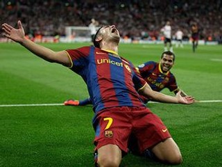 Barcelona vládne futbalu