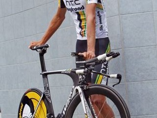 Favoritom sa zatiaľ na Tour de France nedarí. Peter Velits je po deviatich etapách na skvelom 7. mieste.