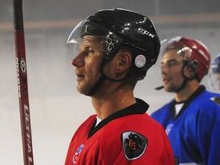 Veteráni Košíc na čele so Štrbákom vyhrali Ice Hockey Cup