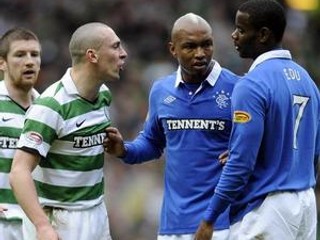 Škóti odsúdili nechutné scény zo stredajšieho Old Firm derby