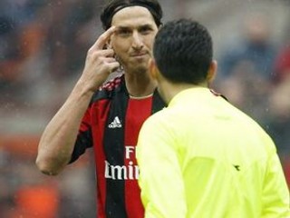 Útočník AC Zlatan Ibrahimovič