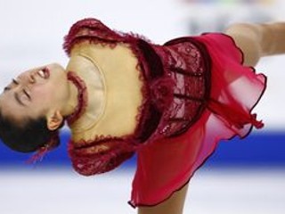 Mao Asadová.