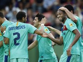 Radosť hráčov Barcelony po góle, ktorý im zabezpečil titul.