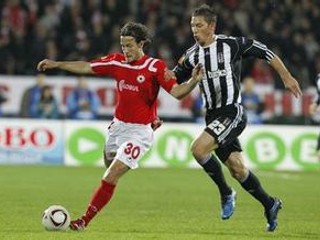 Filip Hološko (vpravo).