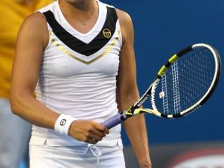 Dinara Safinová nebude na Australian Open 2011 spomínať v dobrom.