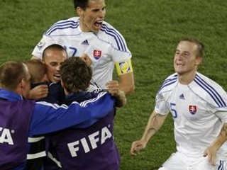 Miroslav Stoch (vpravo)