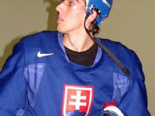Milan Jurčina v drese slovenskej reprezentácie.