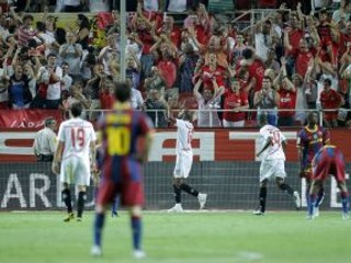 Sevilla zdolala Barcu. K Superpoháru má bližšie