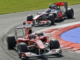 Veľkú cenu Talianska vyhral Alonso, Webber späť do čela