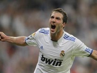 Jeden z troch gólov Realu v zápase s Espanyolom strelil Gonzalo Higuaín.