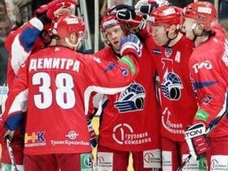 Staňa s druhým shutoutom v sezóne, Demitra prihral na dva góly