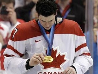 Sidney Crosby so zlatou olympijskou medailou.