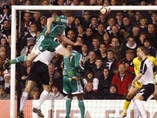 Wolfsburg aj napriek gólu Alexandra Madlunga v Londýne prehral.