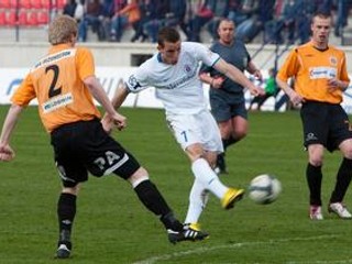Futbalisti Slovana Bratislava prehrali cez víkend na trávniku Ružomberka.