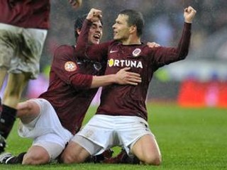 Tradičné pražské derby medzi Spartou a Slaviou rozhodol Libor Sionko.