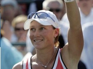 Samantha Stosurová si zahrá v Charlestone finále.