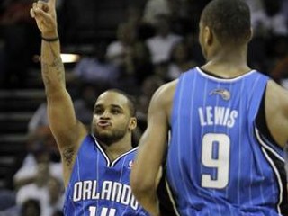 Magic sú v 2. kole play off NBA.