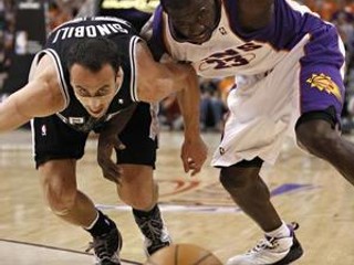 Phoenix dokázal zdolať San Antonio. V sérii vedie 1:0.