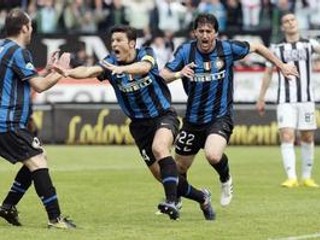 Inter Miláno vyhral titul tesne pred AS Rím.