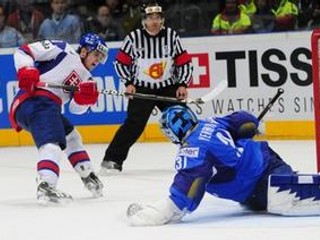 Tomáš Tatar sa ukázal na MS v dobrom svetle, dokázal streliť dva góly.