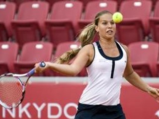 Dominika Cibulková sa teší na súboj s českými tenistkami.