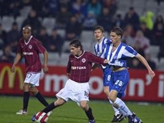 Karol Kisel (v strede) dlhé roky pôsobil v drese pražskej Sparty.