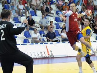 Slovenskí hádzanári podali na Ukrajine skvelý výkon, po tom ako prehrali doma dokázali vyhrať u súpera o deväť gólov a postúpiť na MS.