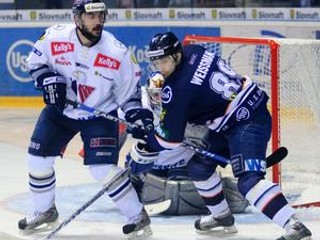 Erik Weissman (vpravo) ešte v drese HC Košice.