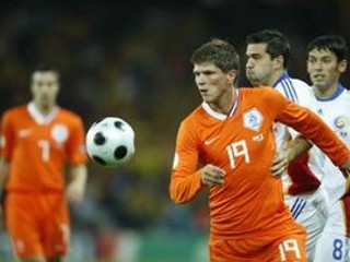 Klaas-Jan Huntelaar v drese Holandska.