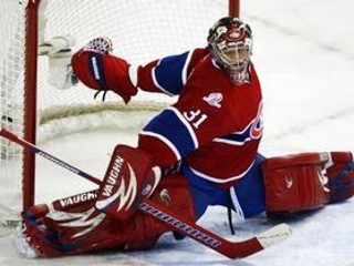 V Montreale chytal namiesto Jaroslava Haláka Corey Price, ale prehre Canadiens nezabránil.