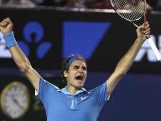 Kráľ Federer je znova neporaziteľný, píše New York Times