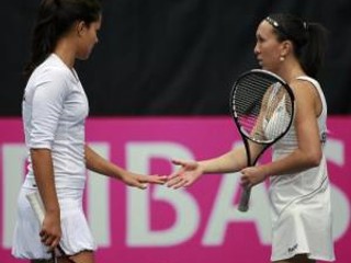 Ana Ivanovičová a Jelena Jankovičová nastúpia za Srbsko v zápasoch Pohára Federácie v Španielsku.