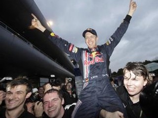 Sebastian Vettel sa raduje z druhého trimfu vo formule 1.
