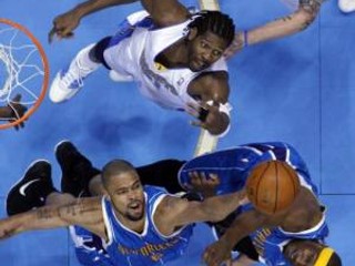 V prvom zápase play off nezaváhal ani Denver Nuggets.