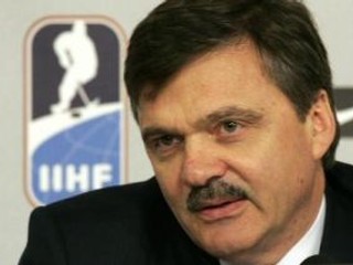 Prezident IIHF Rene Fasel.