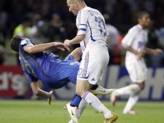 Zinedine Zidane ľutuje svoje zlyhanie vo finále MS 2006