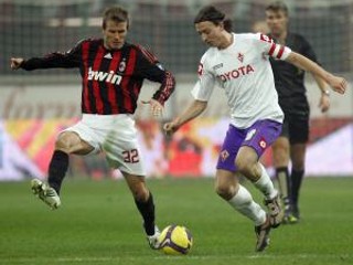 David Beckham uvažuje o zotrvaní v AC Miláno