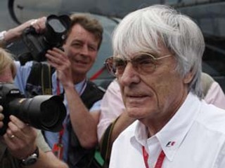 Ecclestone chce víťazom v F1 udeľovať medaily