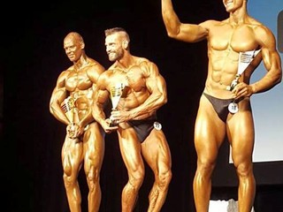 Skvelé telá kulturistov.