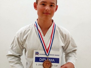 Adam Jurák. Vybojoval bronz.