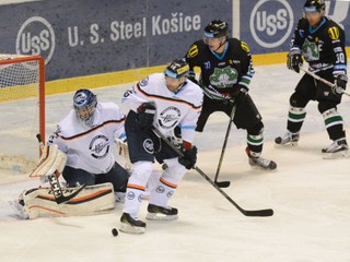 Prehra na domácom ľade. Novozámčania Košičanom nadelili futbalovú výhru 1:0.