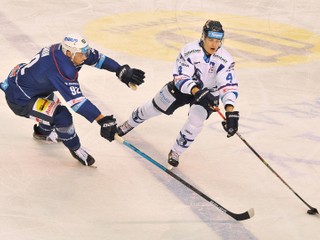 Joona Erving (vpravo) sa z Popradu vrátil domov do Fínska.