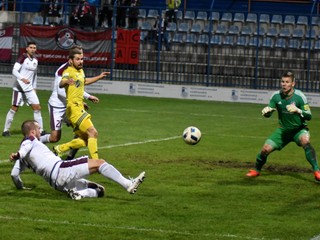 Domáca prehra. Zemplín nestačil na prekvapenie ligy Podbrezovú.