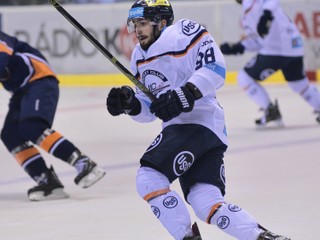 Útočník HC Košice vsietil v tejto sezóne šesť gólov. Juraj Milý si počas krátkej prestávky oddýchol v rodnom Prešove.