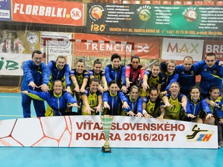 Iuventa vyfúkla pohár Prešovčankám