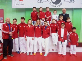 Zostava ŠKM. S Dušanom Galisom.