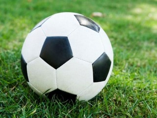 IV. a V. futbalová liga: Rožňava stále pred Krompachami