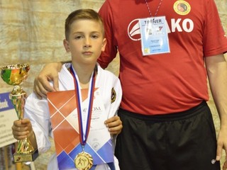 Pretekár a tréner. Michael Papcun so svojím trénerom Pavlom Trckom.