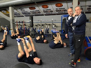 Na tréningu. S kolegom Milanom Jančuškom.